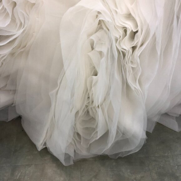 Ruffle-Bottom Mermaid Fit & Flare Bridal Gown, Sexy Flattering Corset Flounced - Picture 9 of 13